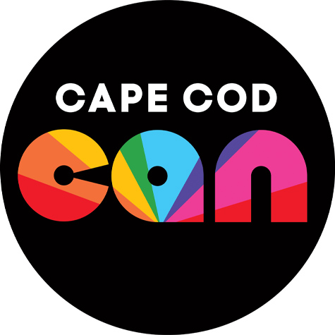 Cape Cod Can en espectro de colores sobre un círculo trasero